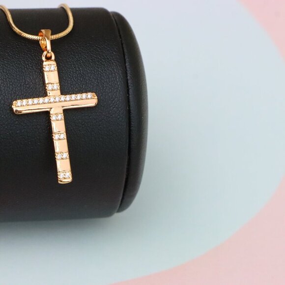 "Rose Gold Cross Pendant with CZ Stripes in Geometric Modern Design, XPPT1821 - Picture 7 of 12